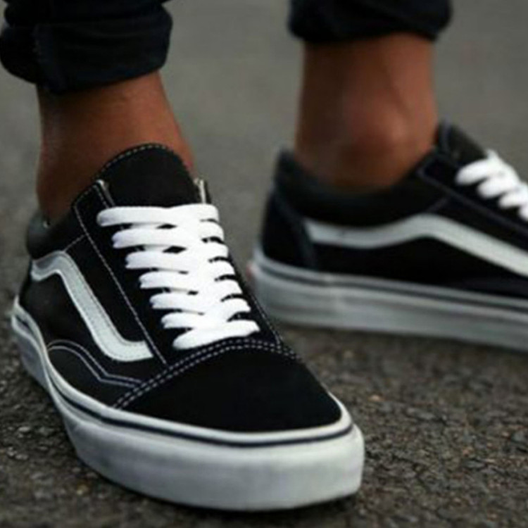 کتونی ونس مدل OLD SKOOL سفید مشکی